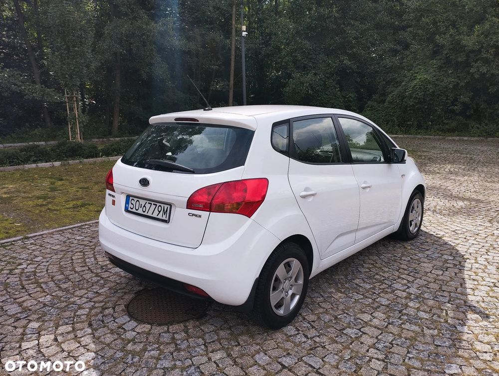 Kia Venga 1.4 CRDi S - 14