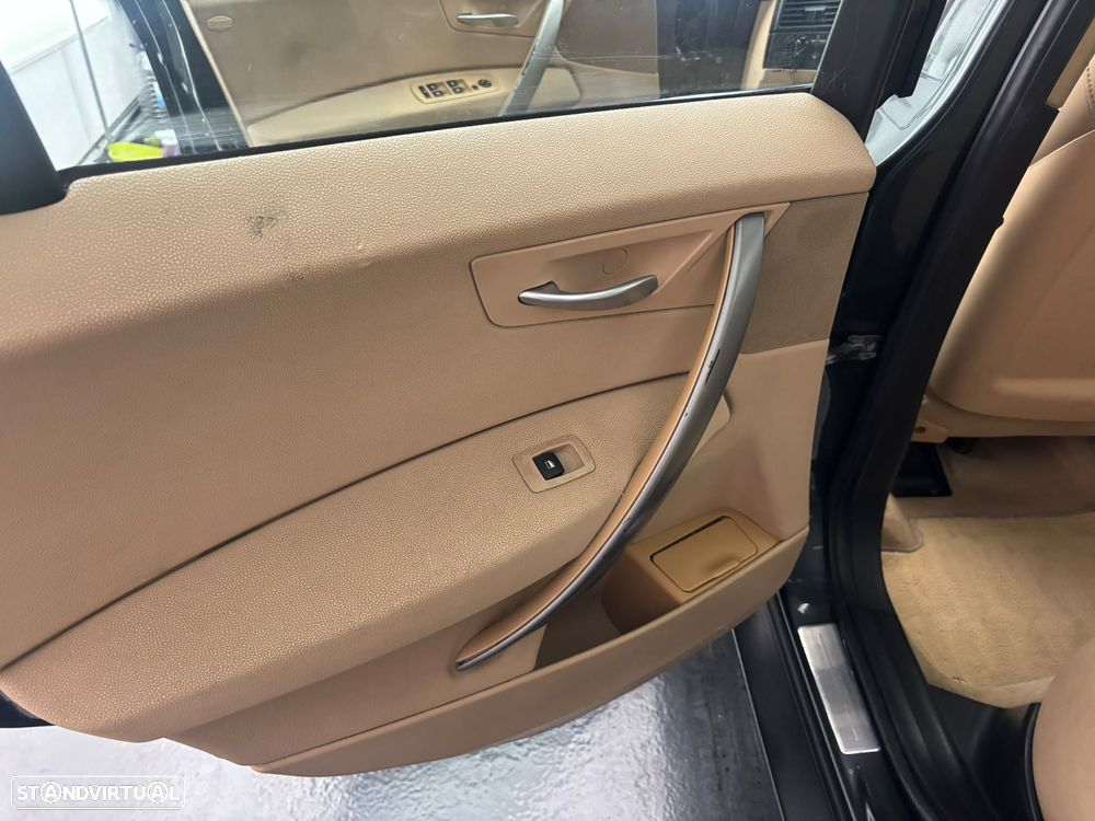 BMW X3 2.0 d - 14