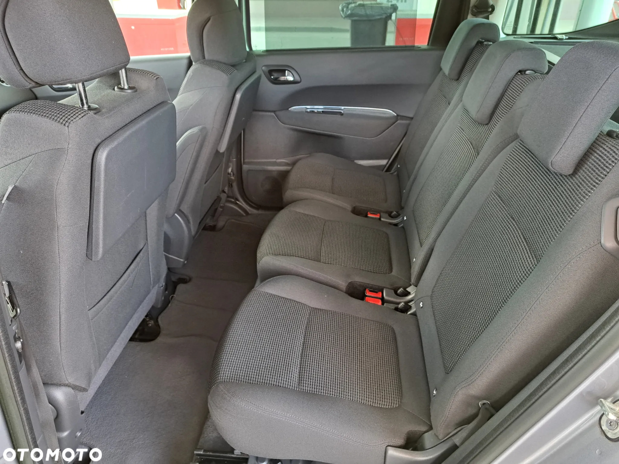 Peugeot 5008 - 29
