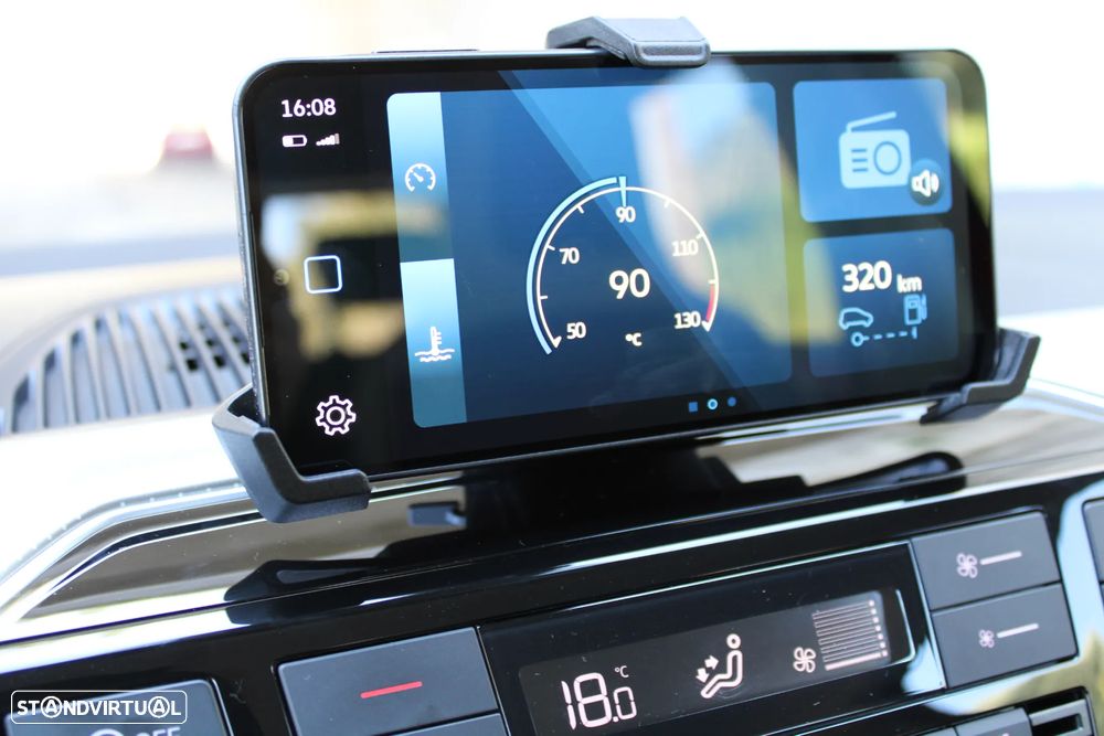 VW Up! 1.0 BMT High Auto - 26