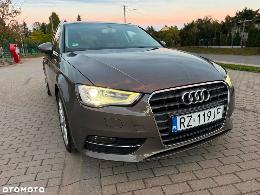 Audi A3 Sportback 1.4 TFSI Premiere Edition - 33