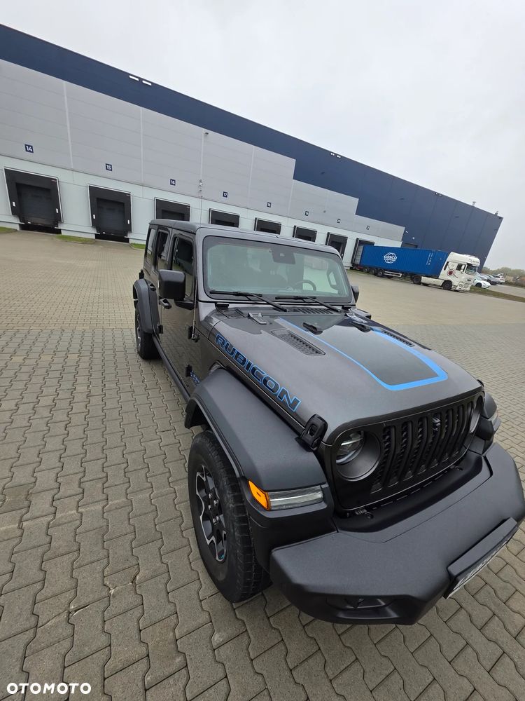 Jeep Wrangler - 10