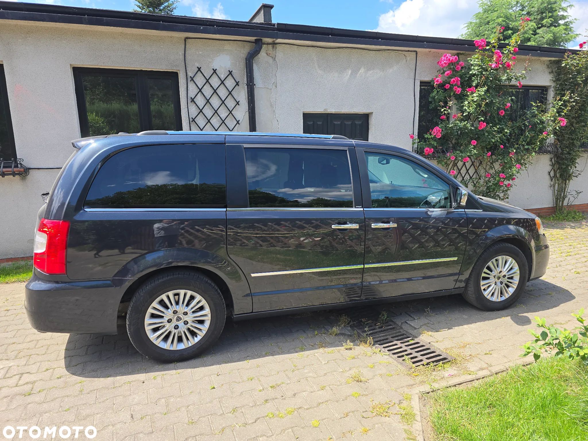 Lancia Voyager 2.8CRD Platinum - 1