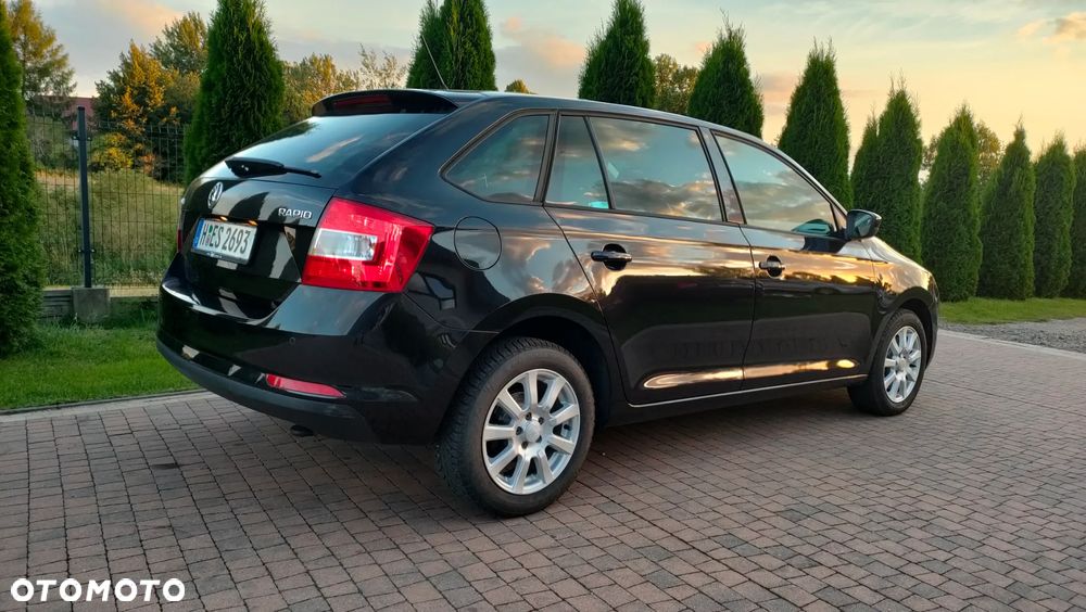 Skoda RAPID 1.6 TDI Active - 12