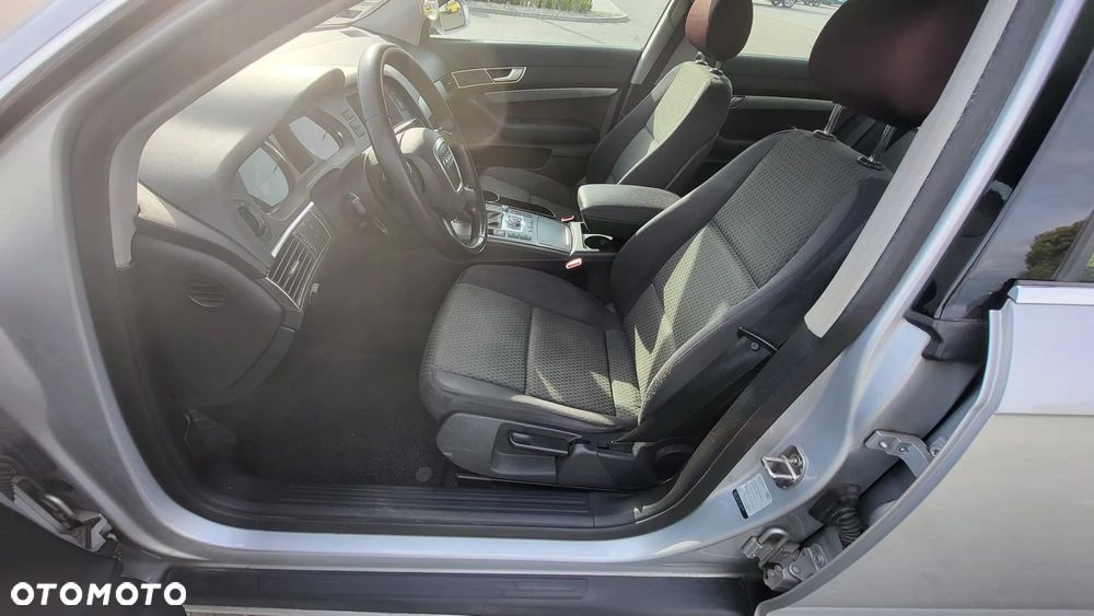 Audi A6 Limousine 2.4 - 10