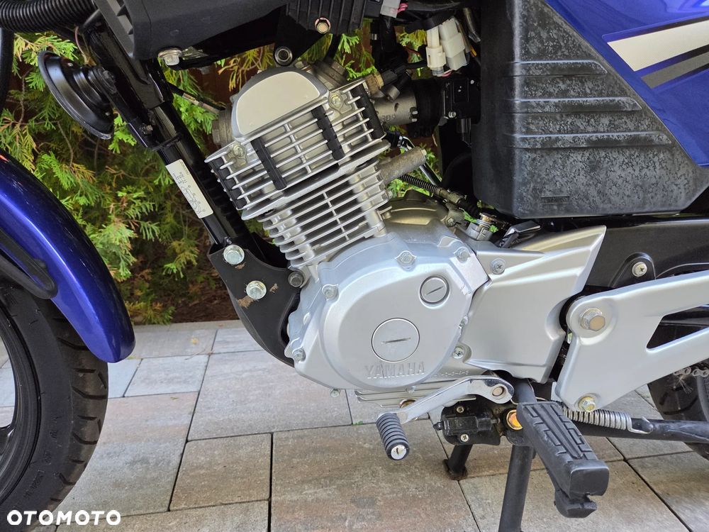 Yamaha YBR - 7