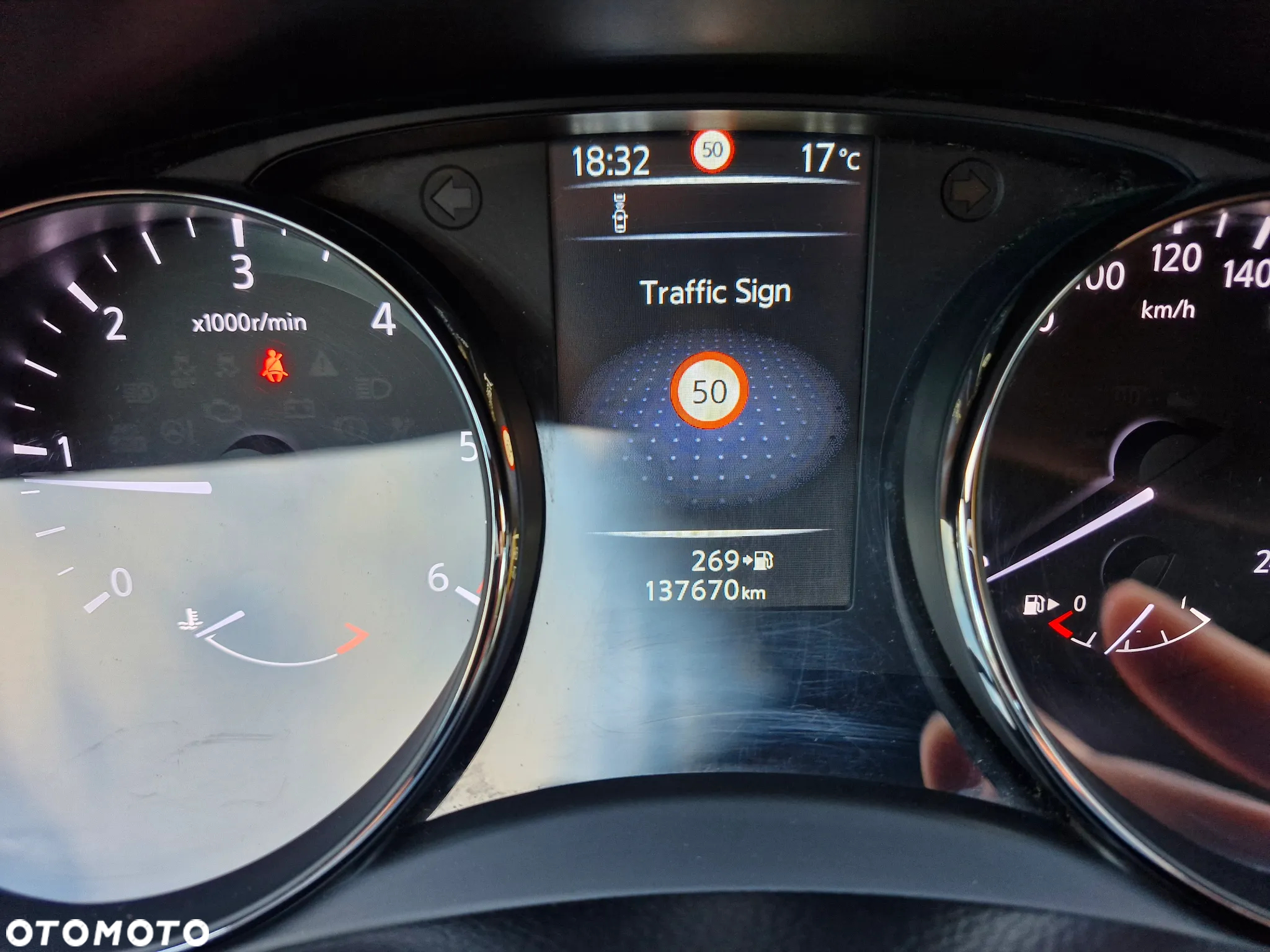 Nissan Qashqai 1.6 DCi N-Vision EU6 - 23
