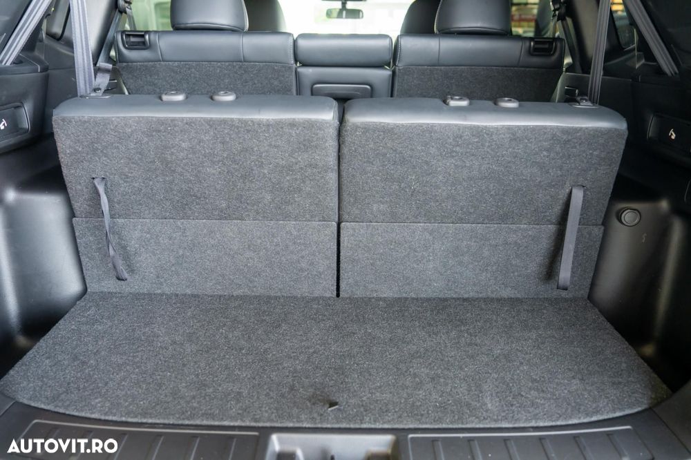 Mitsubishi Outlander 2.4 4WD CVT Instyle - 15