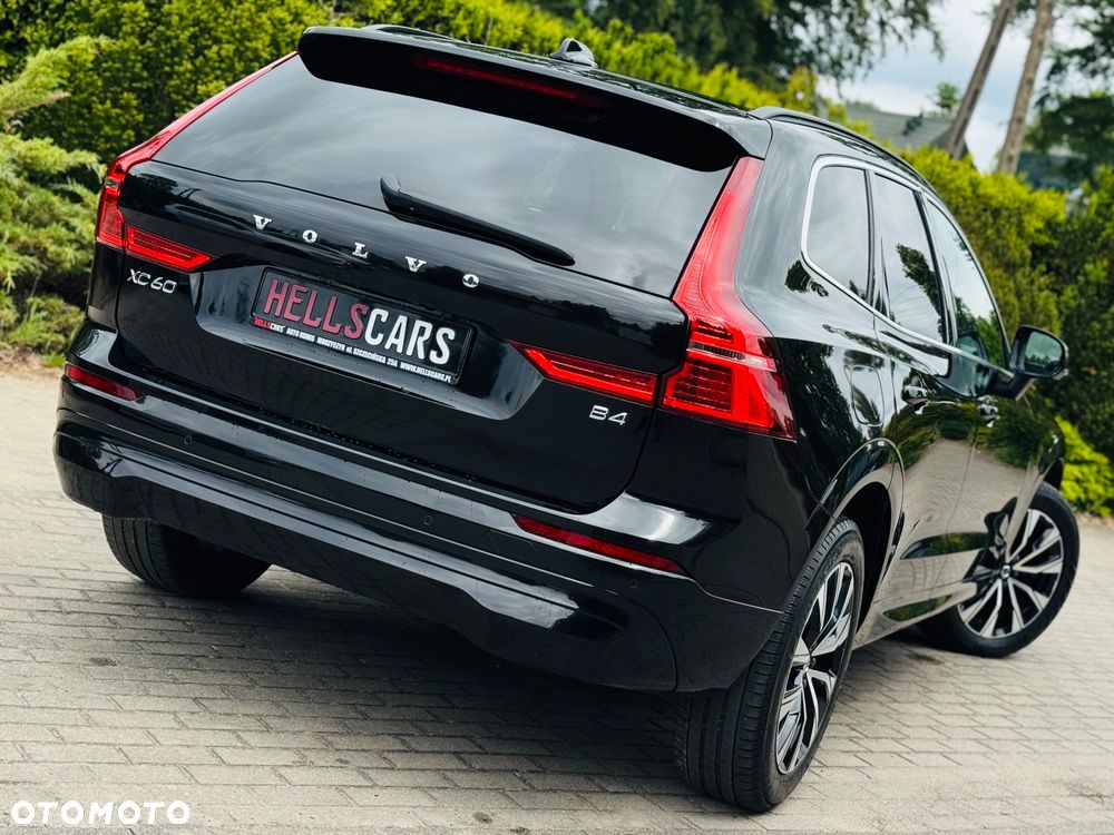 Volvo XC 60 B4 D Geartronic Momentum Pro - 3