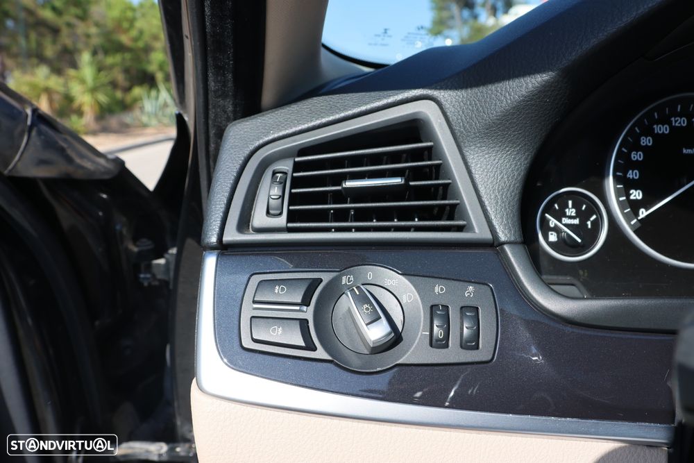 BMW 525 d Auto - 24