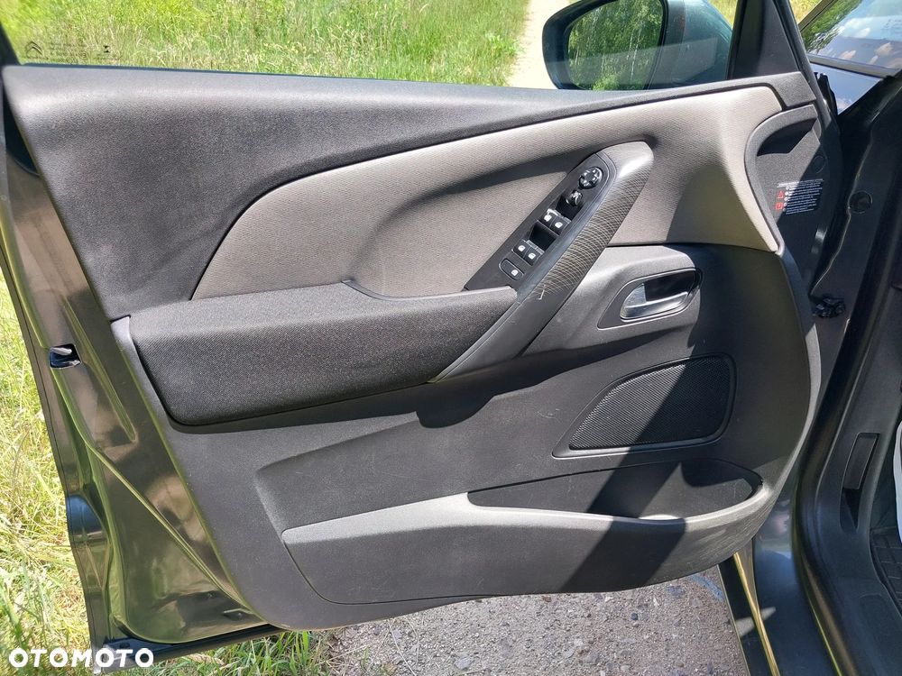 Citroën C4 Picasso - 11