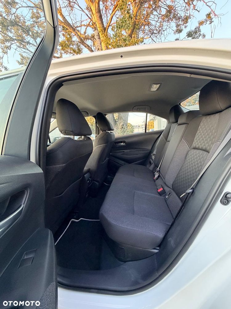 Toyota Corolla 1.8 Hybrid Comfort - 10