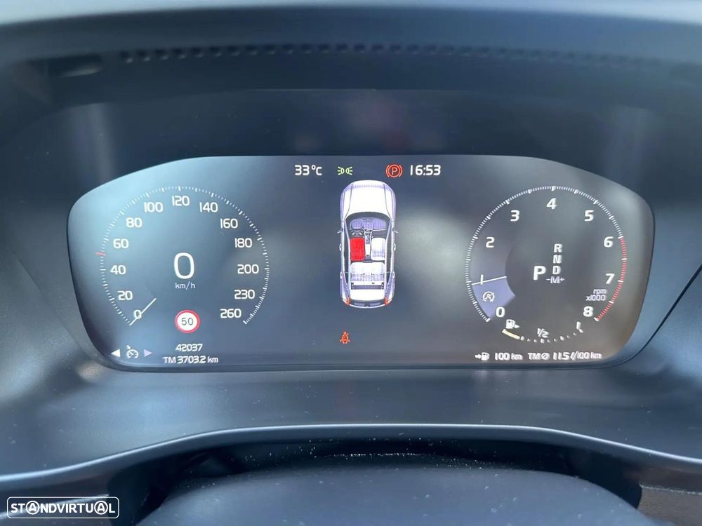 Volvo XC 40 1.5 T2 R-Design Geartronic - 17