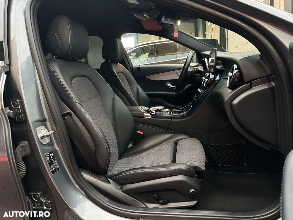 Mercedes-Benz C 250 d 4Matic 9G-TRONIC Avantgarde - 26