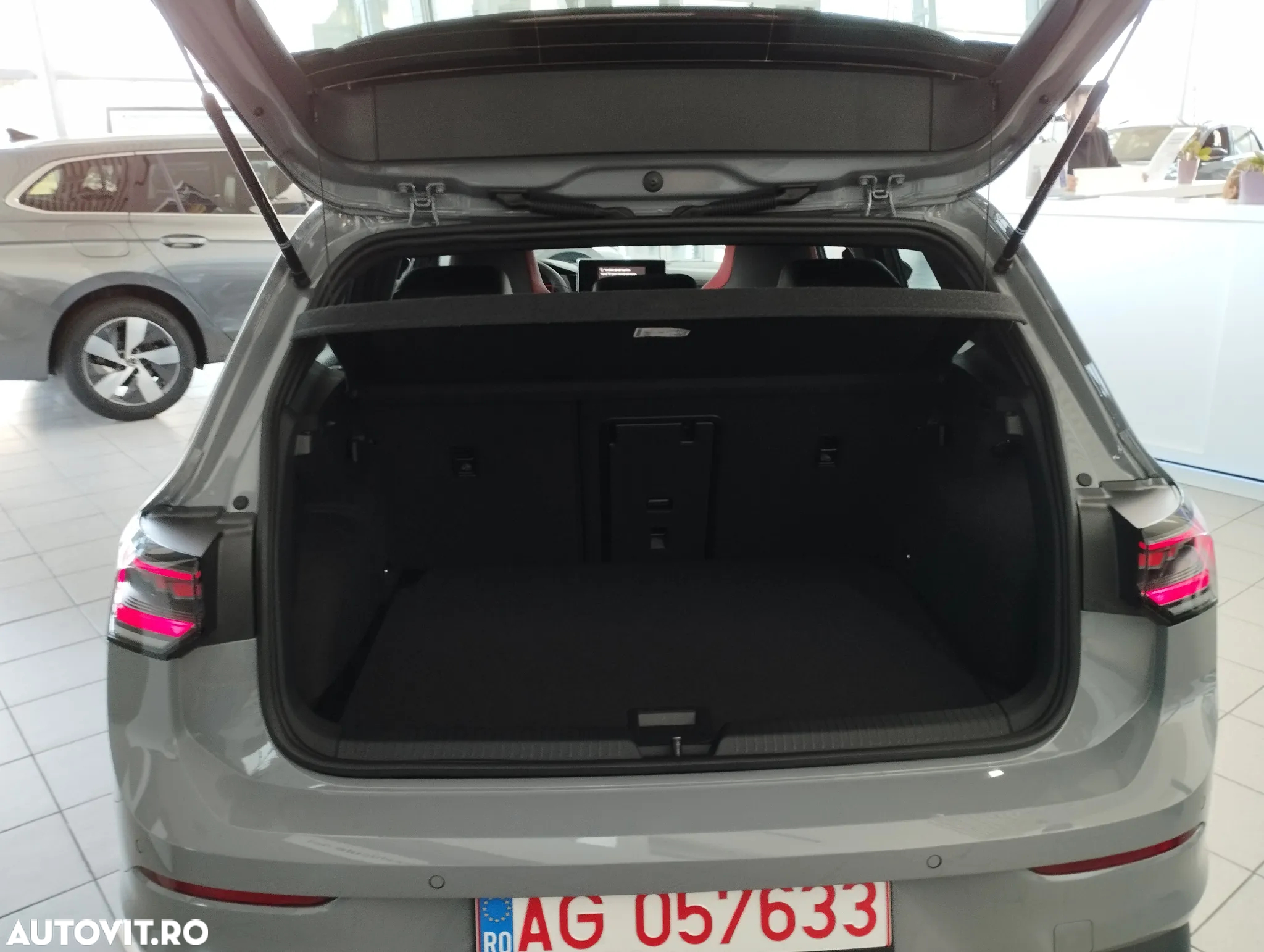 Volkswagen Golf 2.0 TSI DSG GTI - 15