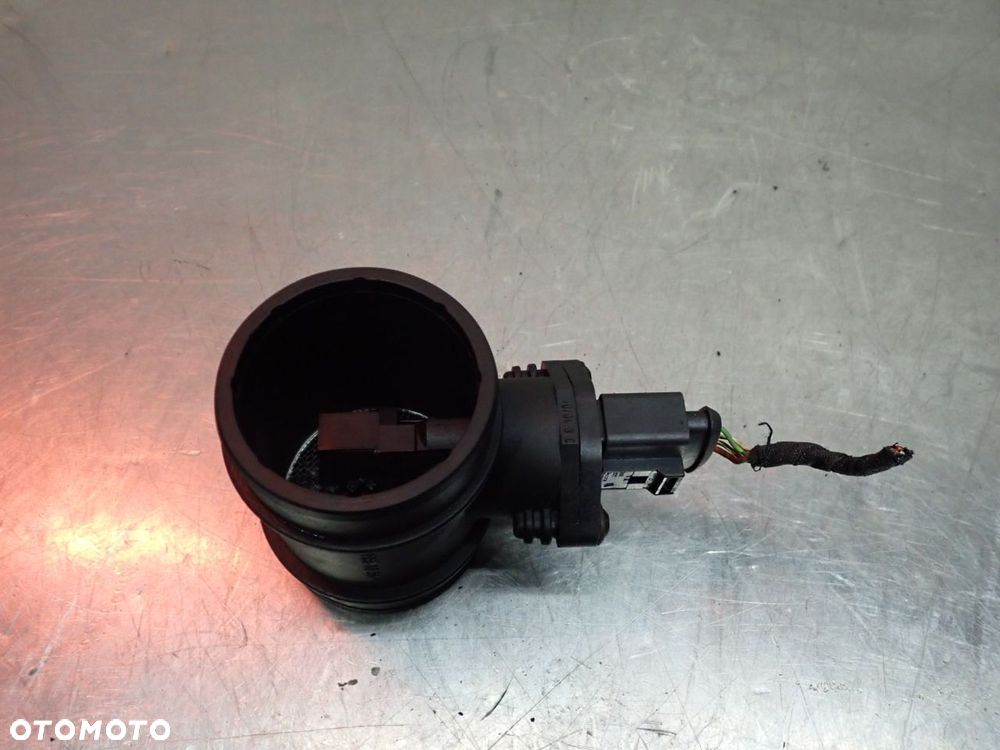 PRZEPŁYWOMIERZ POWIETRZA AUDI A2 - 4