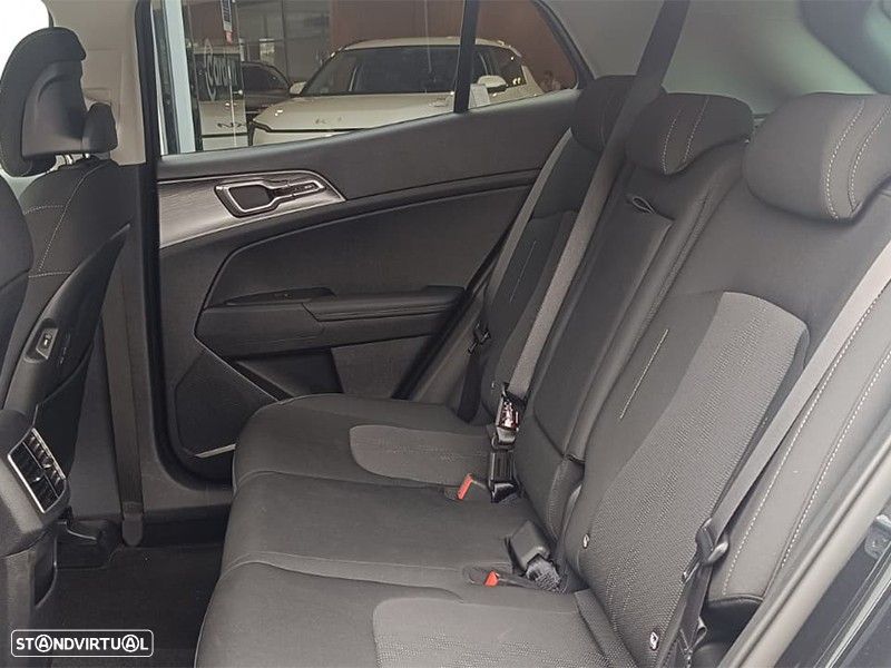 Kia Sportage 1.6 T-GDI Drive - 10
