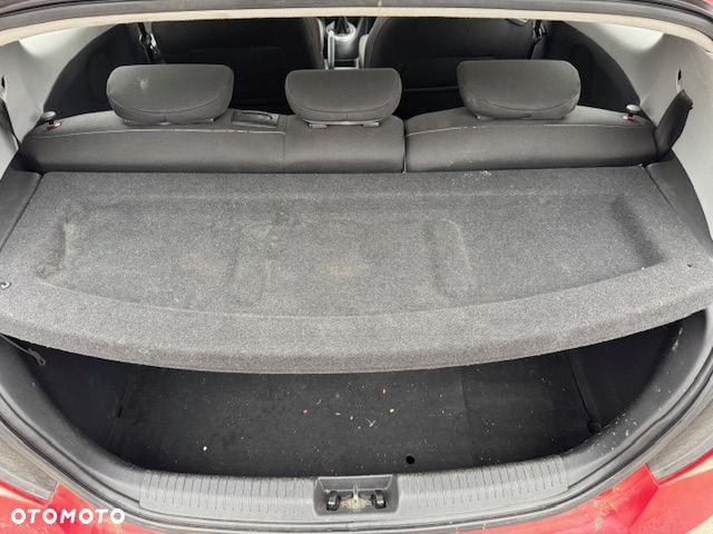 Hyundai i20 - 17