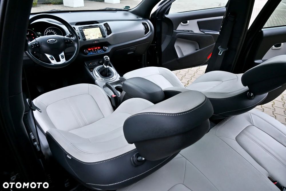 Kia Sportage 2.0 CRDI XL AWD - 29