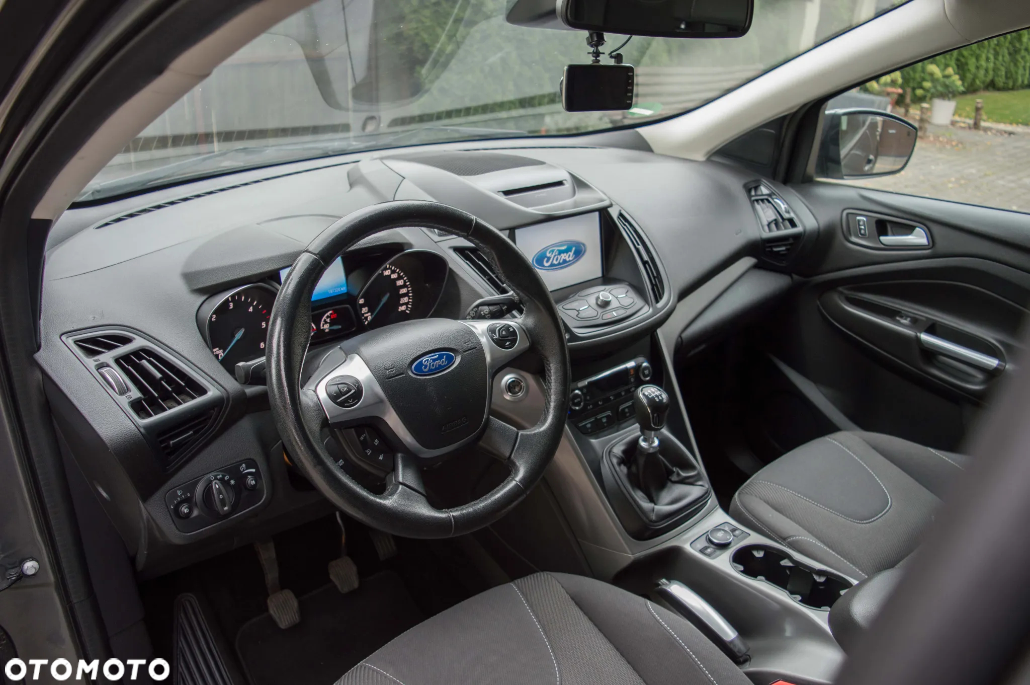 Ford Kuga 2.0 TDCi 4x2 Titanium - 14