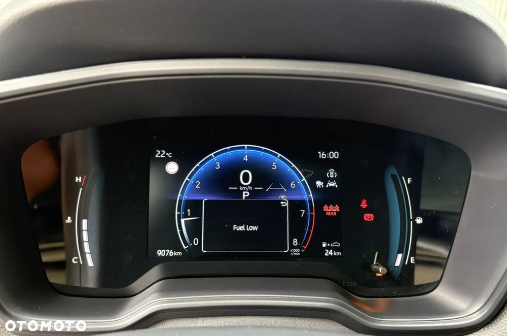 Toyota Corolla Cross 2.0 Hybrid Comfort - 12