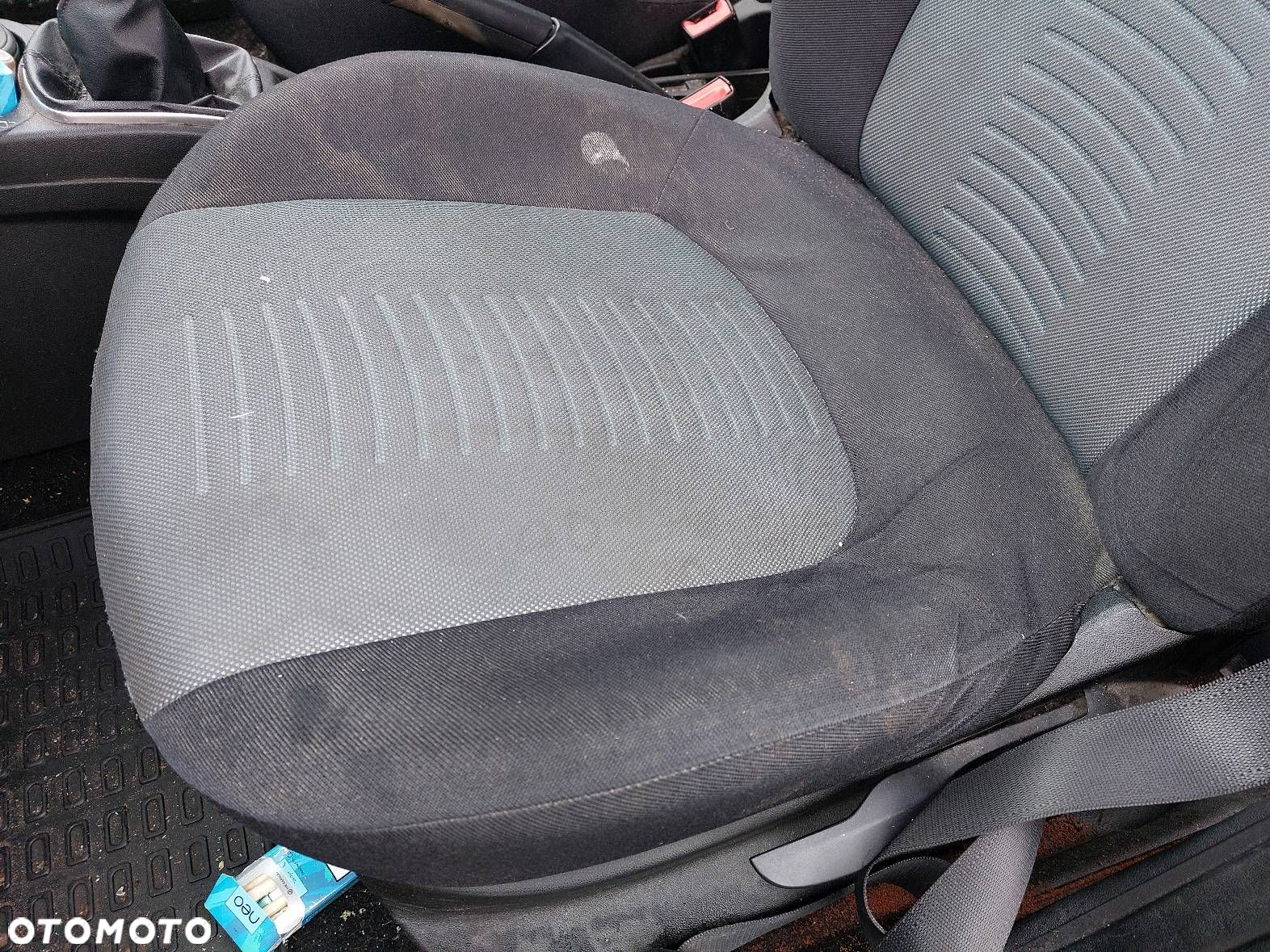 FOTELE KOMPLET LEWY PRAWY KANAPA TYŁ + BOCZKI FIAT GRANDE PUNTO I 5D - 11