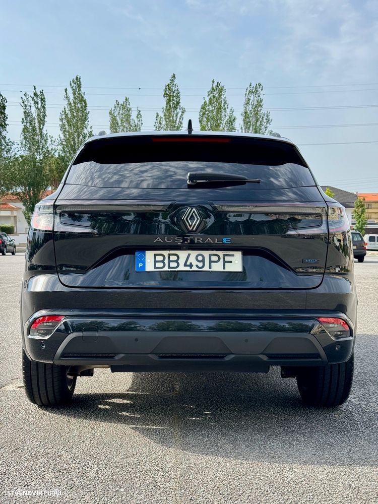 Renault Austral 1.2 E-Tech Techno Espirit - 10