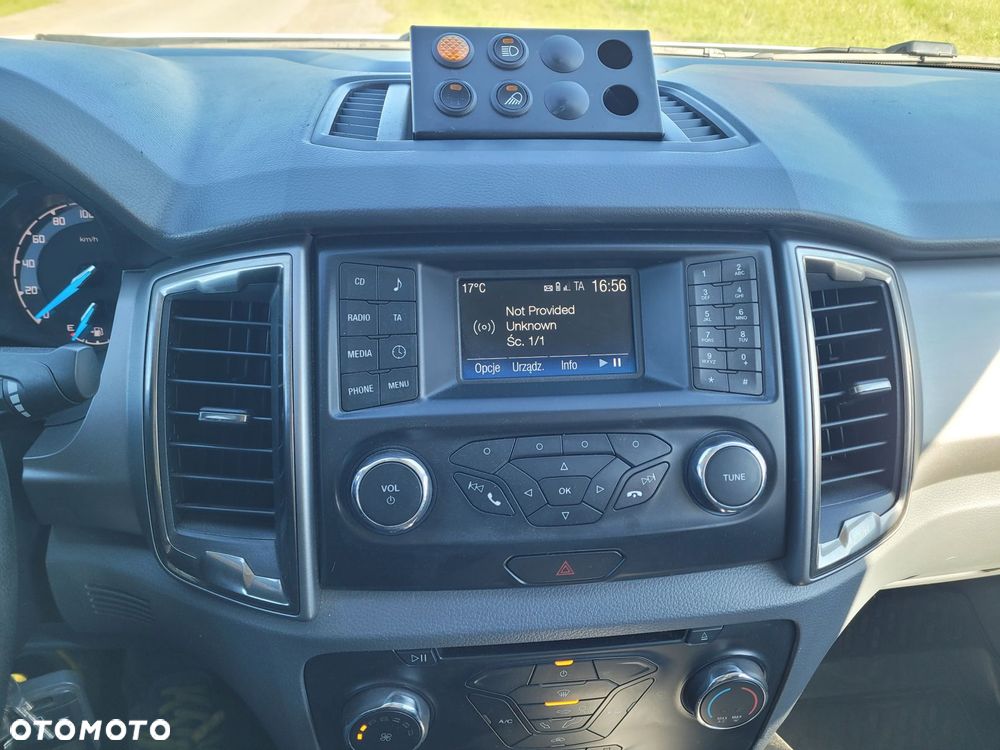 Ford Ranger XLT - 15