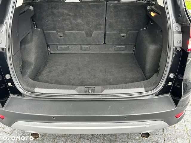 Ford Kuga 2.0 TDCi 2x4 Titanium - 17