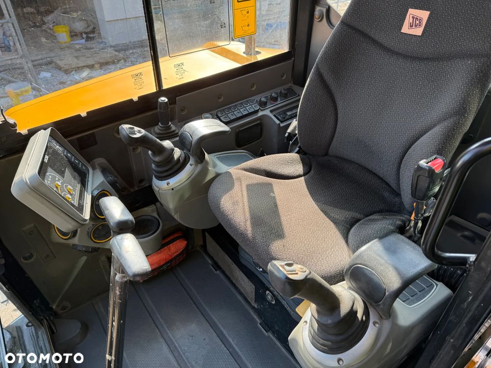 JCB 48Z-1 - 13