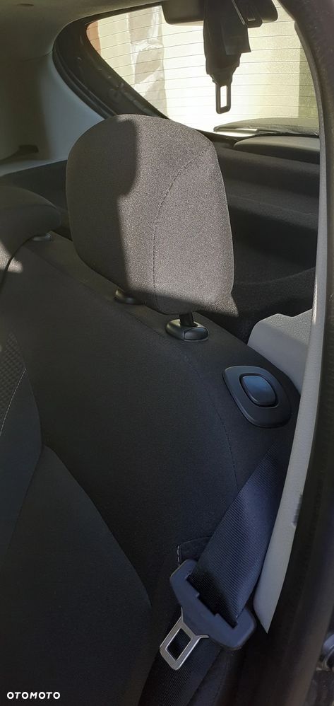 Dacia Sandero 0.9 TCe Laureate S&S - 15