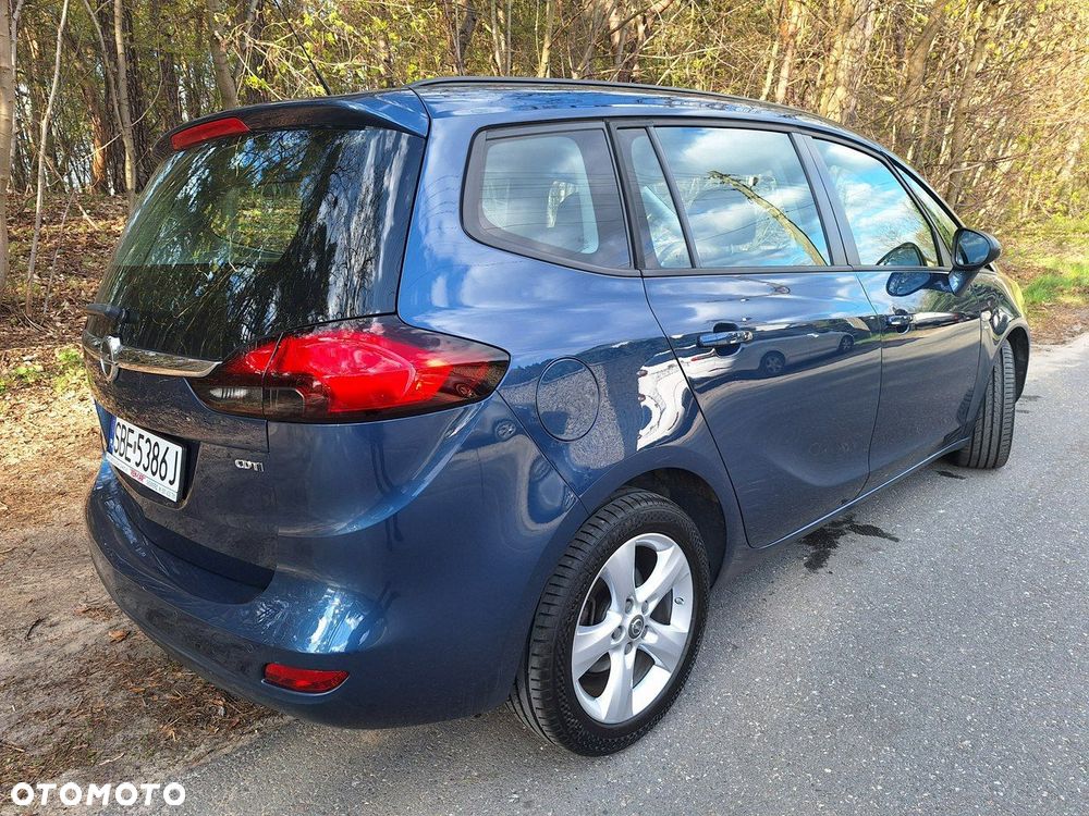 Opel Zafira - 4