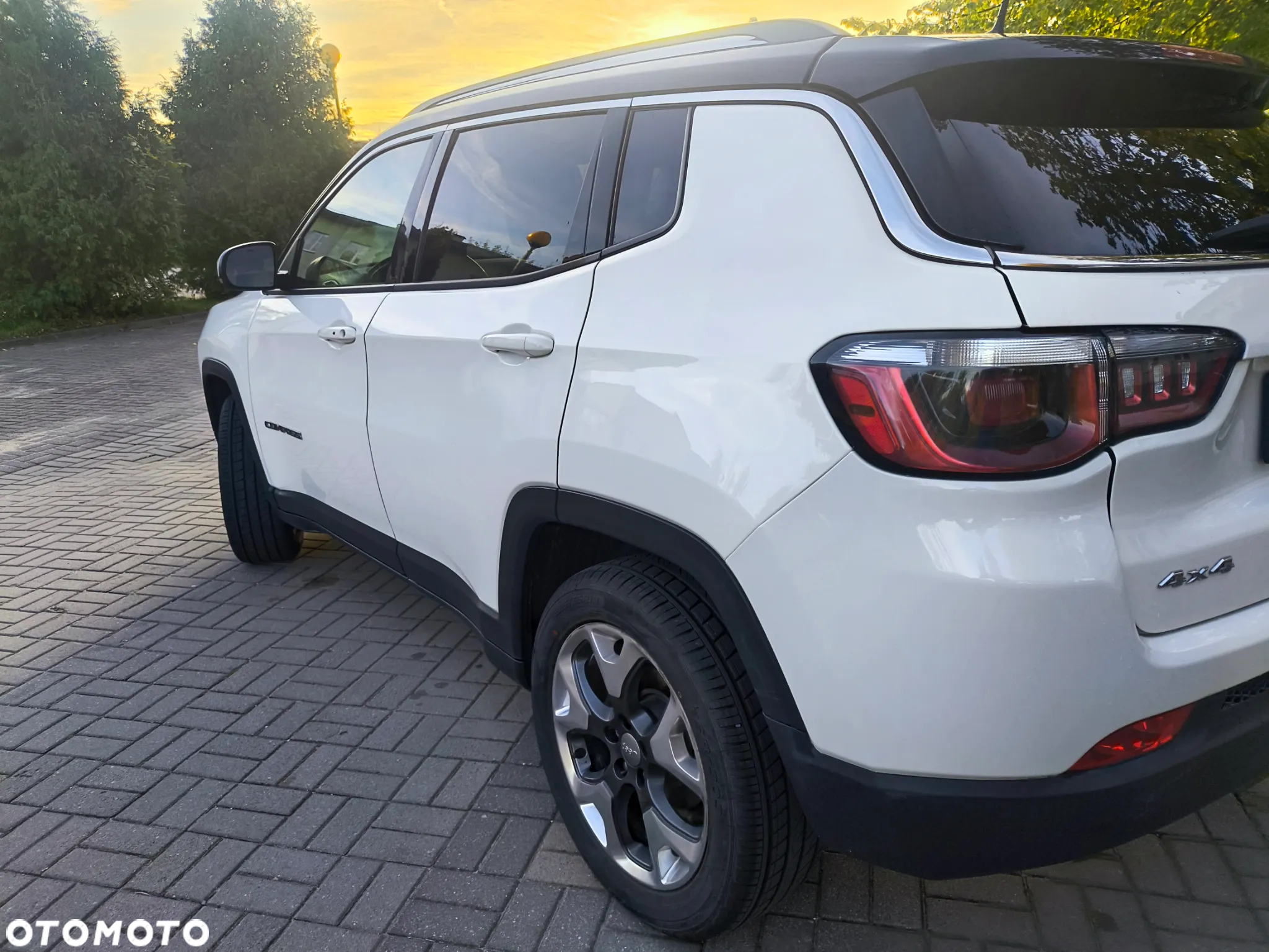 Jeep Compass - 6