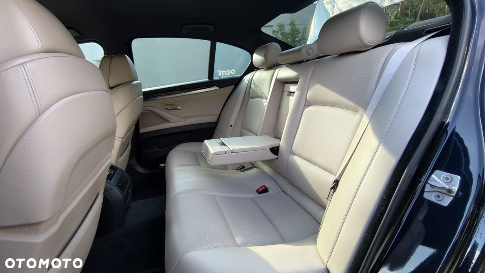 BMW Seria 5 - 25