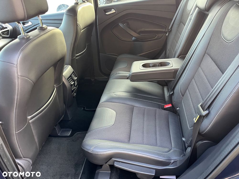 Ford Kuga 2.0 TDCi 4WD Titanium Plus - 16