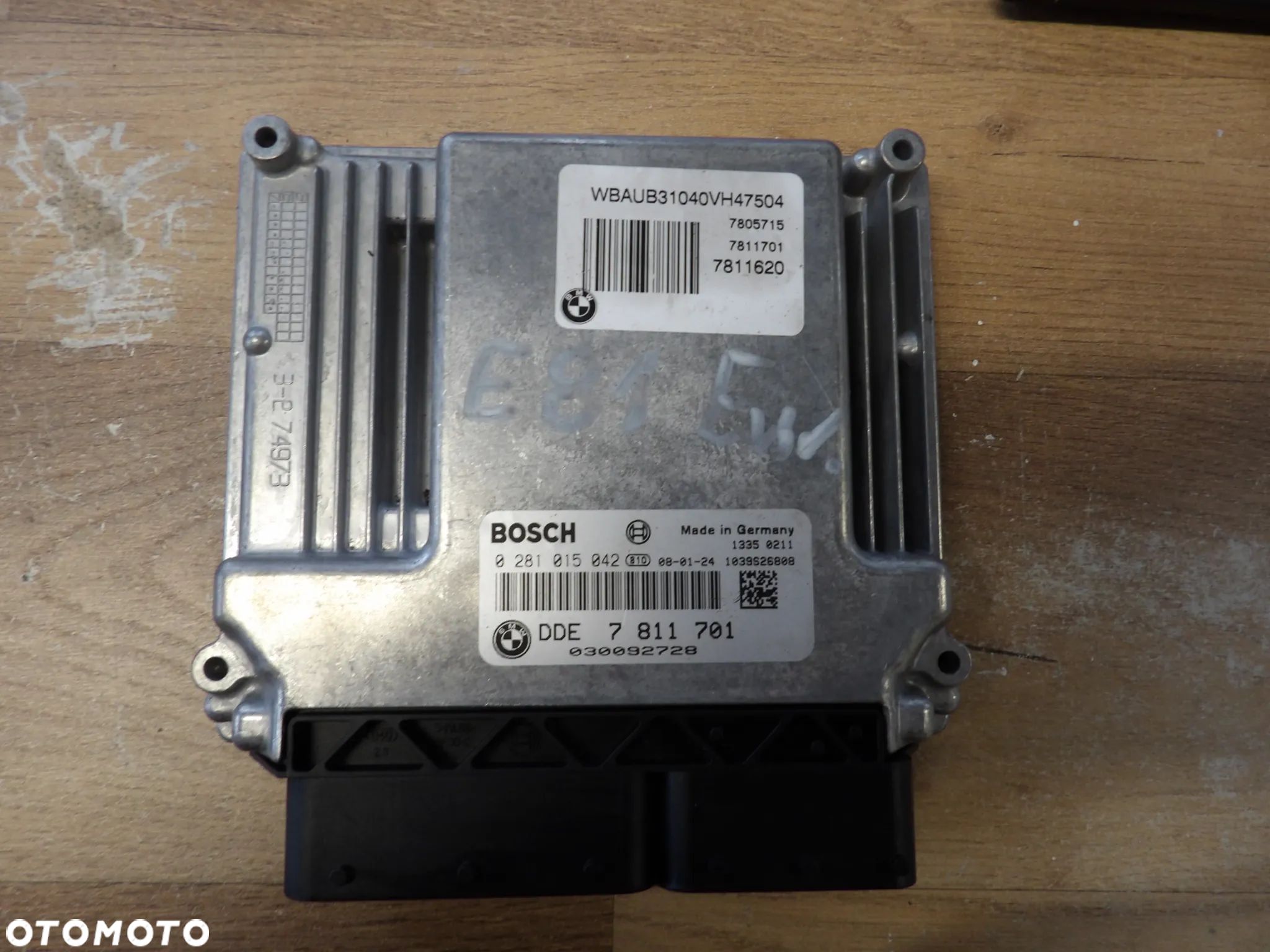 BMW - E80*,E90* - KOMPUTER , STROWNIK SILNIKA - 7811701 - 1