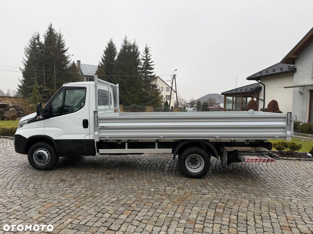 Iveco Daily 70C17 35C15 50C15 - 11
