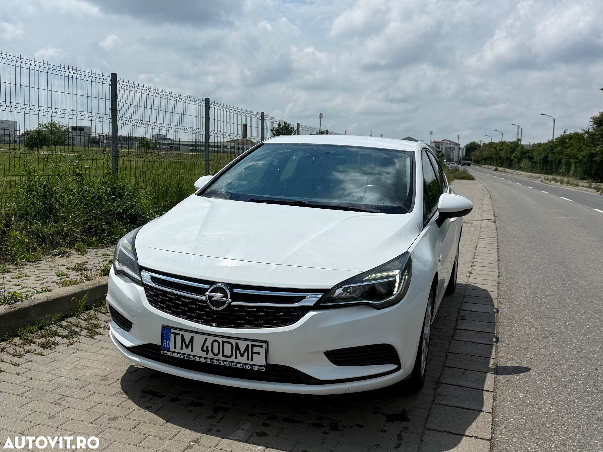 Opel Astra 1.6 CDTI ECOTEC Dynamic - 6