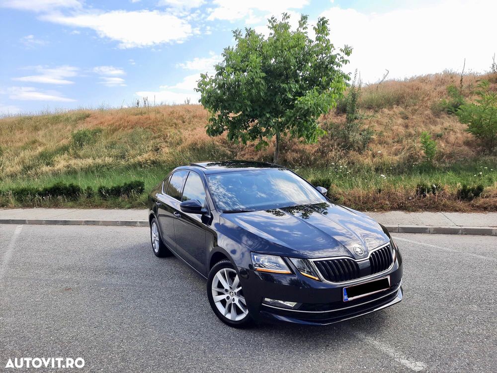Skoda Octavia 1.6 TDI DSG Style - 2