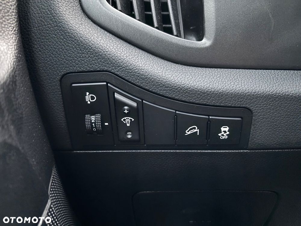 Kia Sportage 2.0 L 2WD - 8