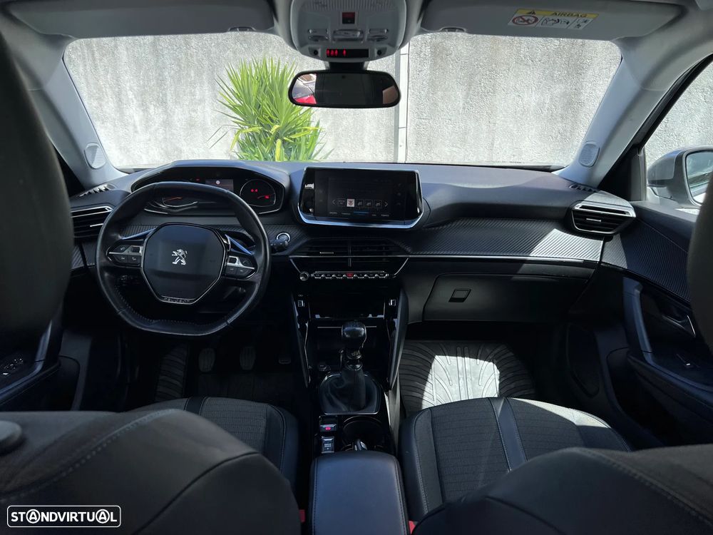 Peugeot 2008 1.2 PureTech Allure - 10