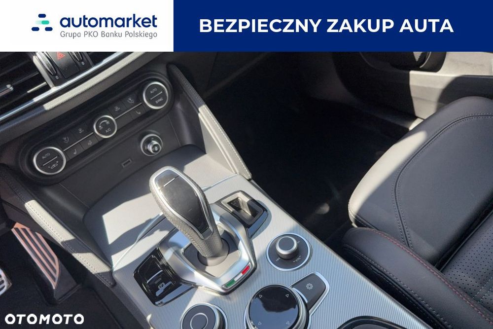 Alfa Romeo Stelvio 2.0 Turbo Tributo Italiano Q4 - 15