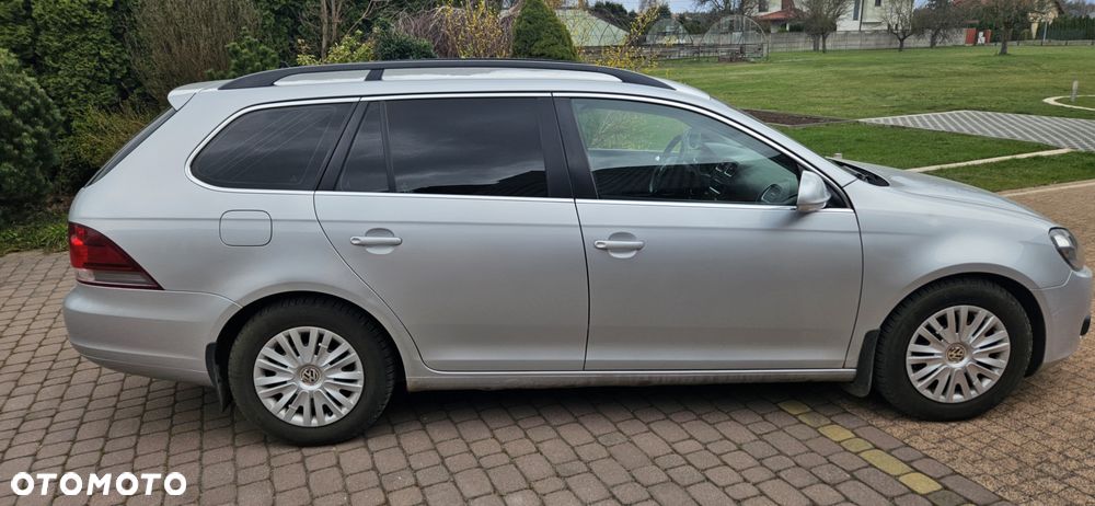 Volkswagen Golf 1.6 TDI Comfortline - 4