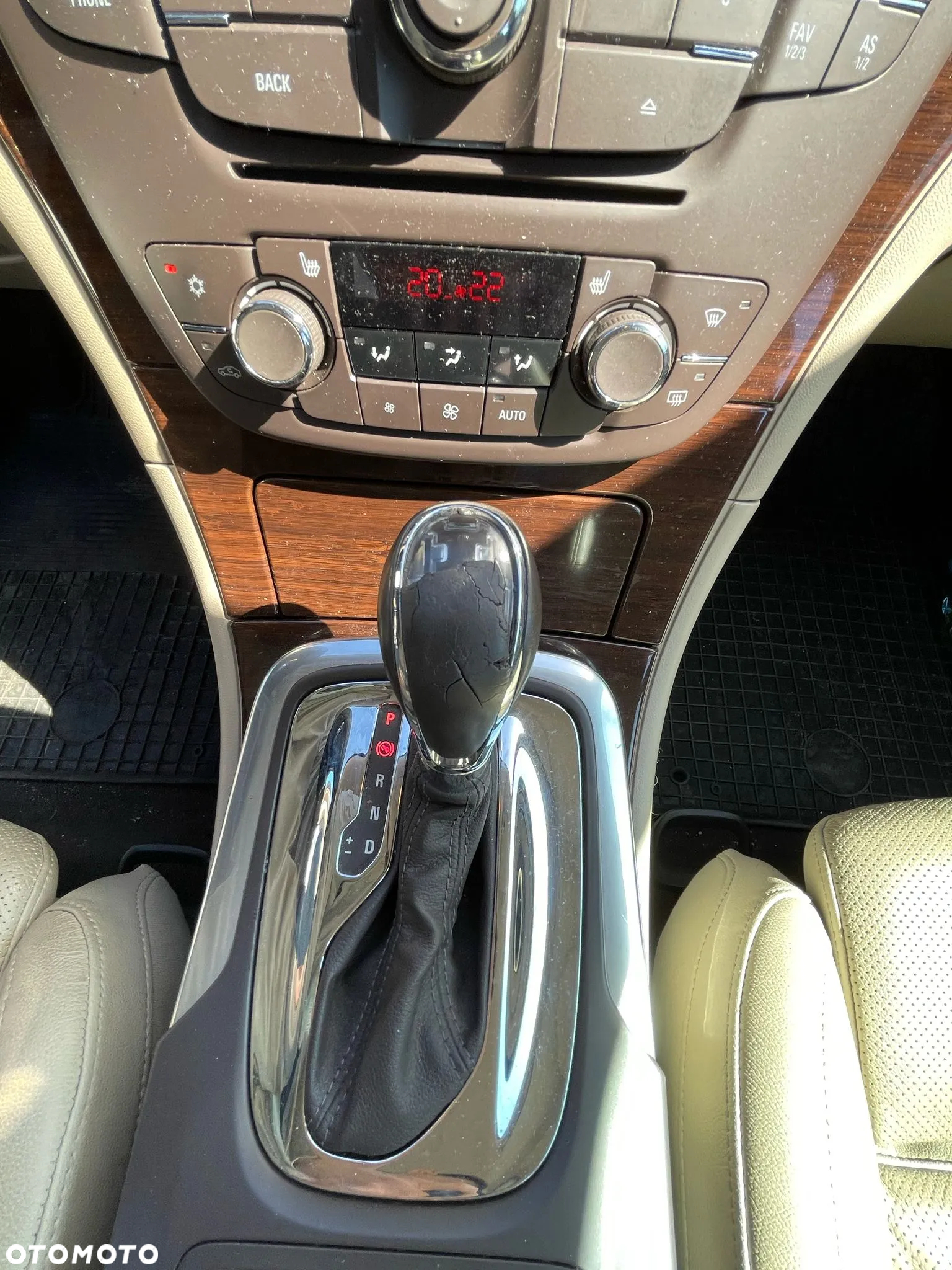 Opel Insignia 2.0 T Cosmo - 13