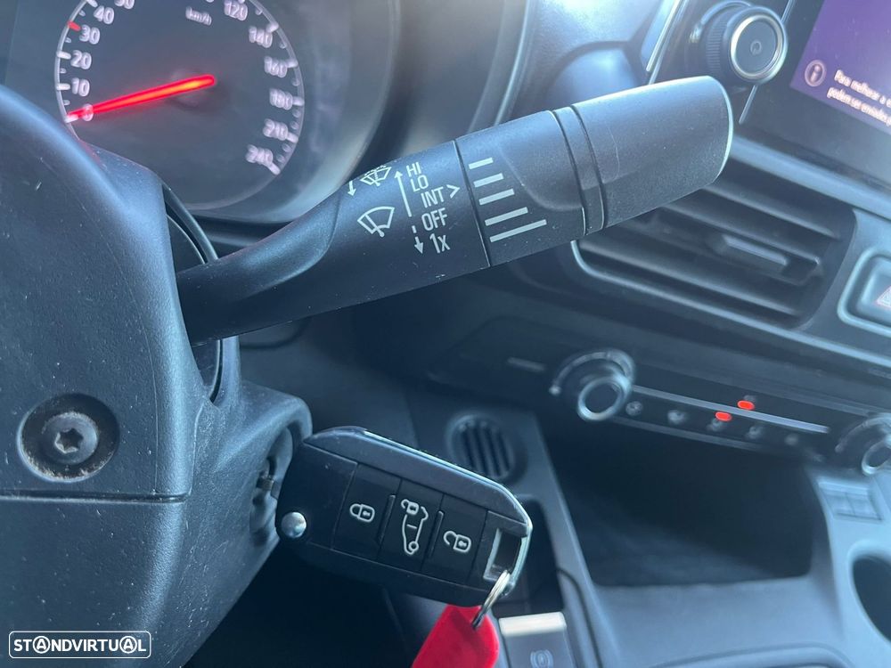 Opel Combo 1.5 102cv 3 LUGARES - LONGA - AC - IVA DEDUTÍVEL - 30