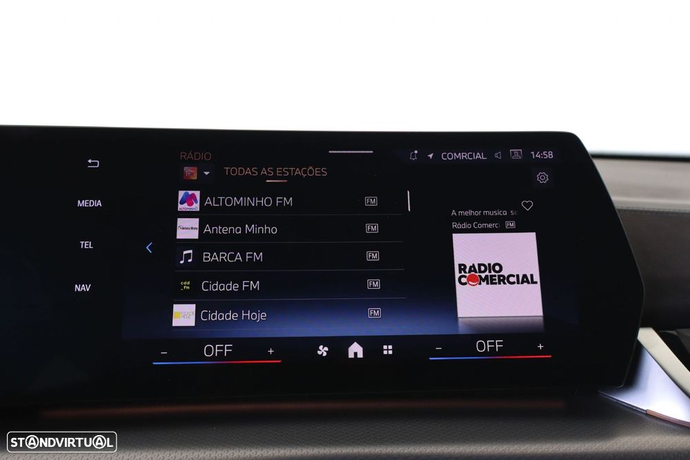 BMW iX2 eDrive20 Pack Desportivo M - 29