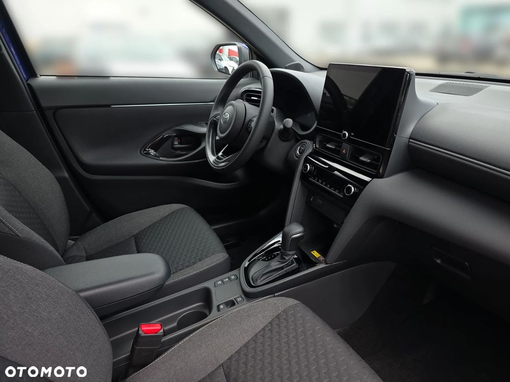 Toyota Yaris Cross - 10