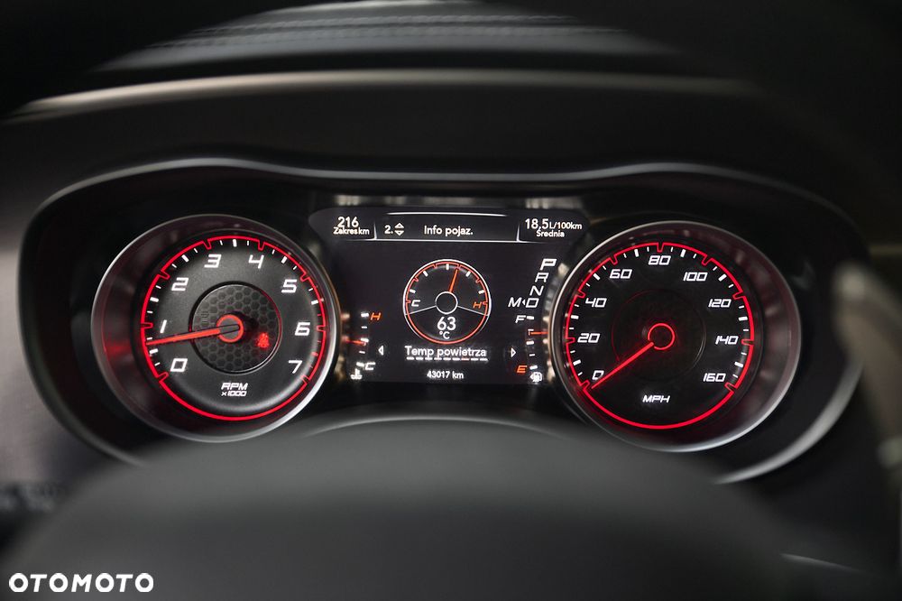 Dodge Charger 5.7 R/T - 38