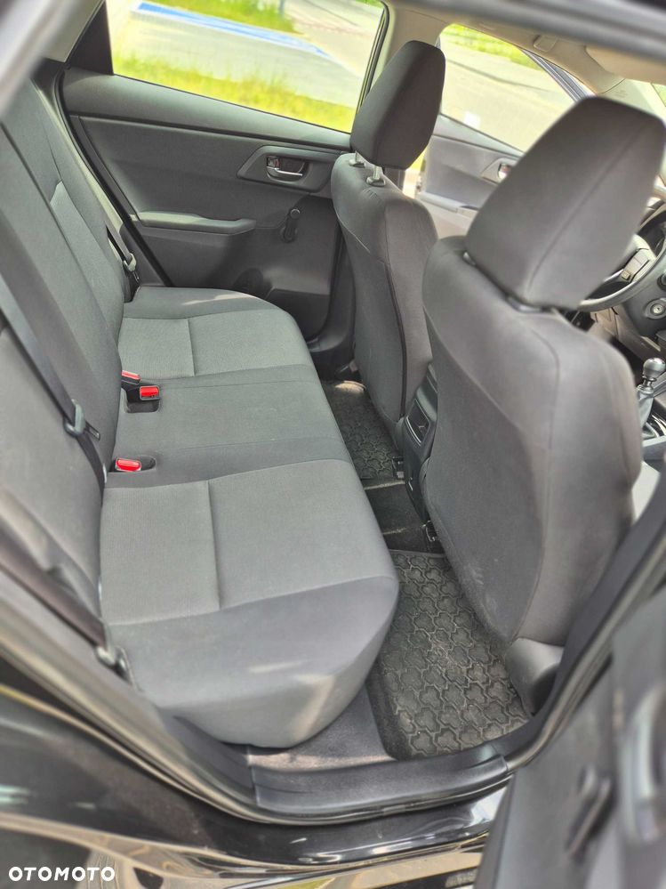 Toyota Auris - 8