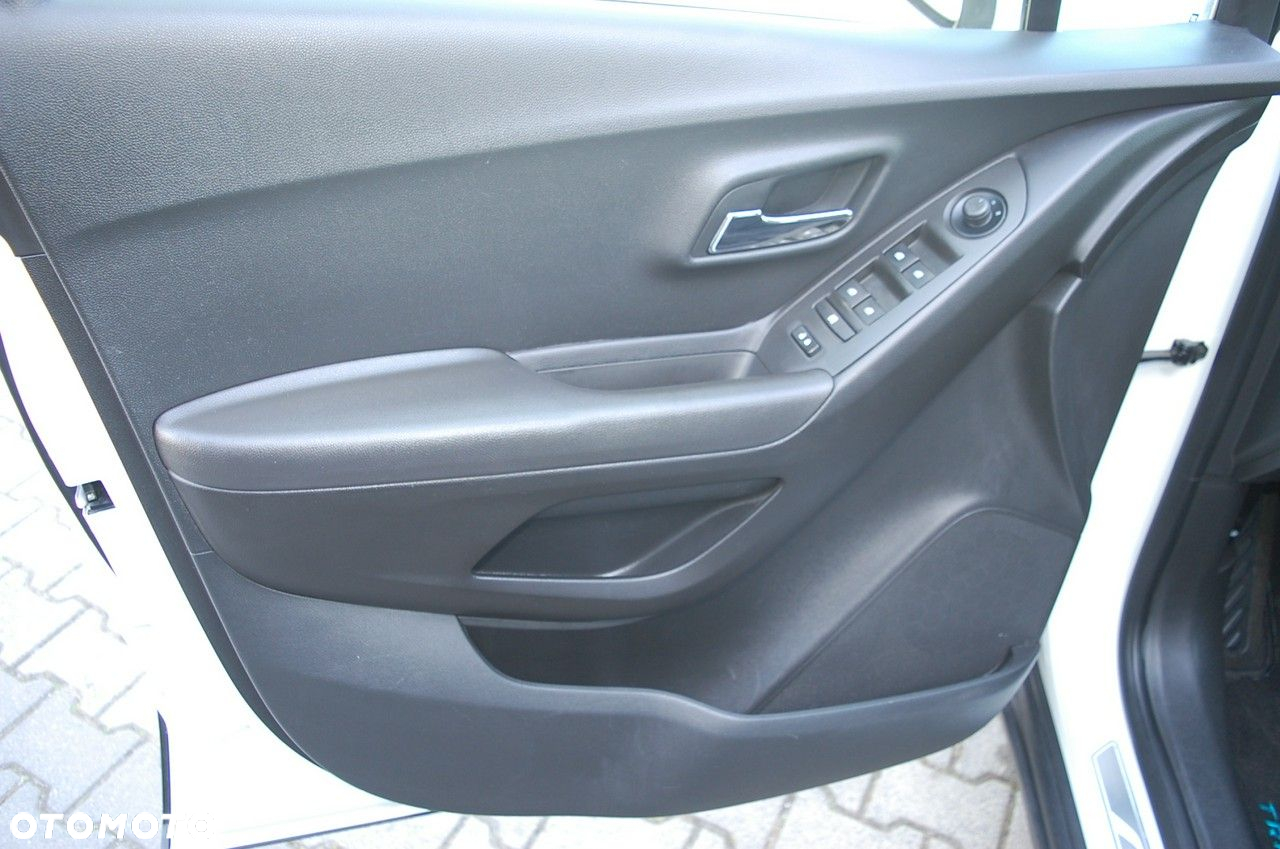 Chevrolet Trax - 28